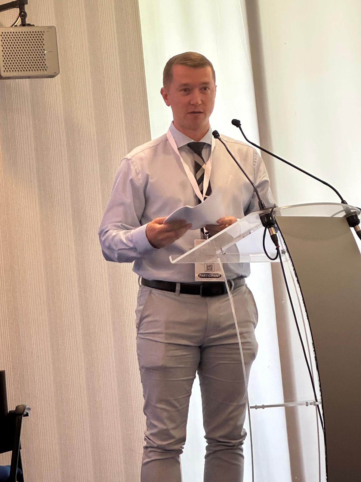 Bogdan Termegan susțin&acirc;nd discursul cheie la FOREN 2026